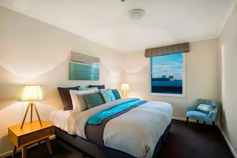 Platinum Apartments on Whiteman St - photo 12