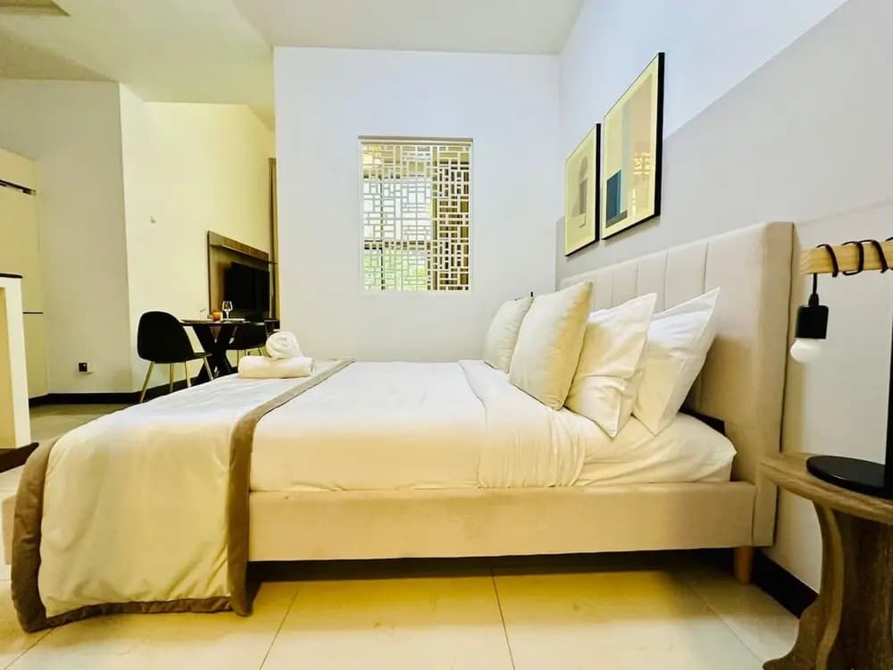 Studio in JVC w Premium Amenities Near Circle Mall - photo 5