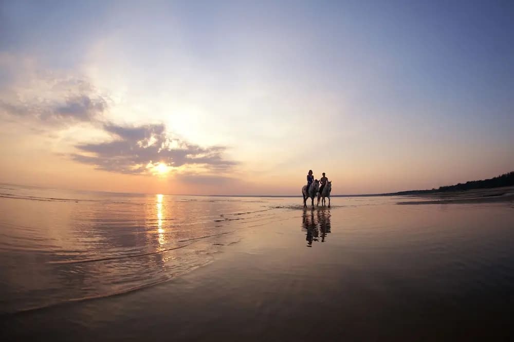 eqUILIBRIA SEMINYAK - photo 20