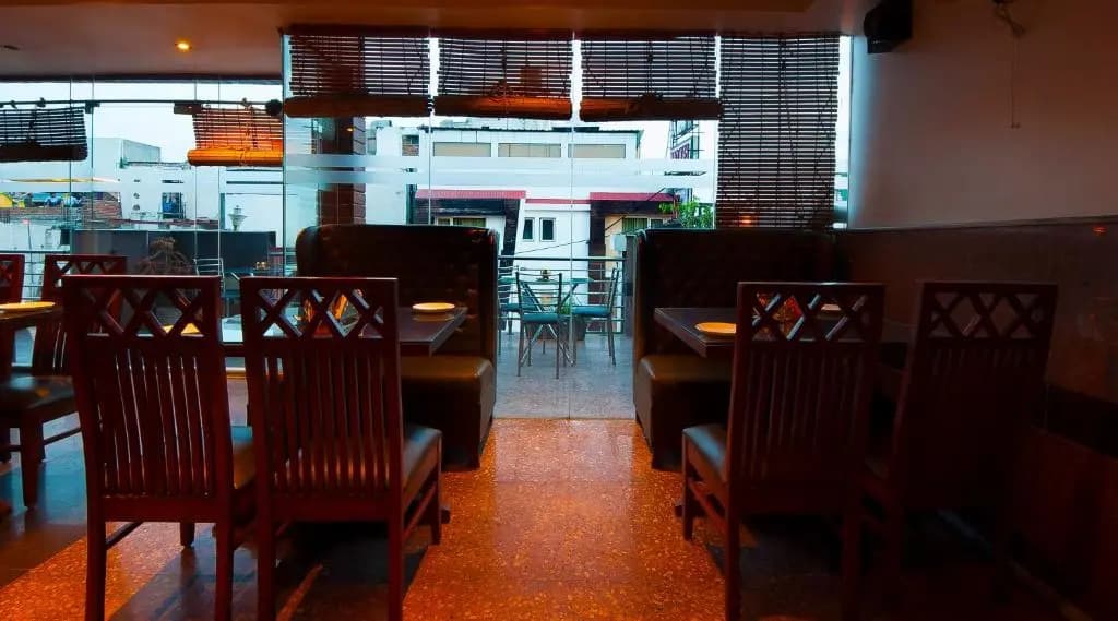 Hotel Aura - Near to New Delhi Railway Station - photo 22