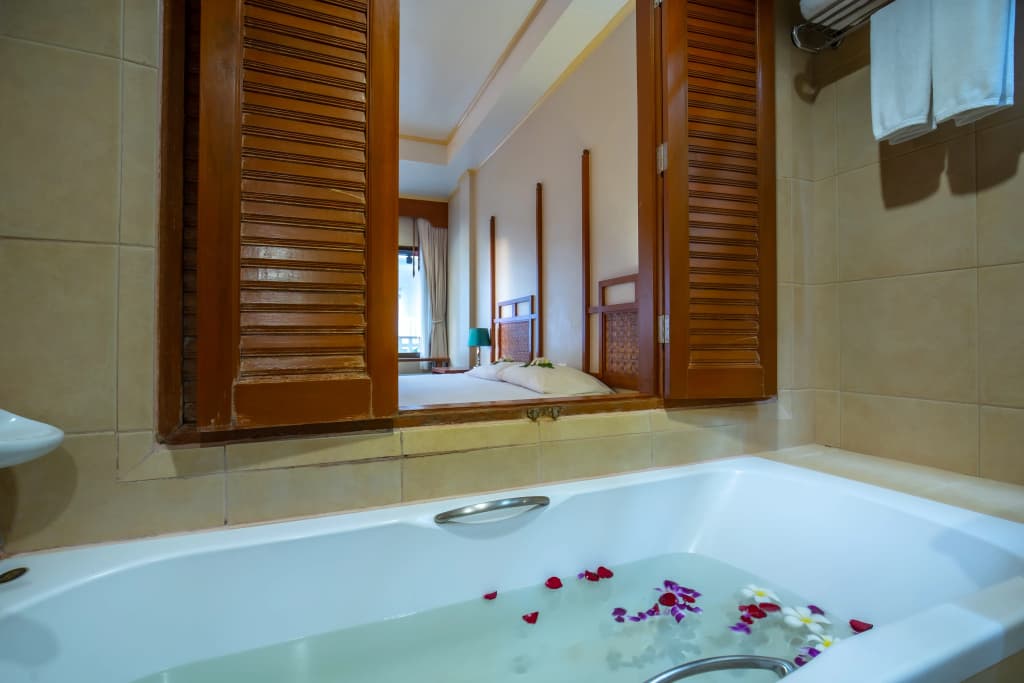 Karon Princess Hotel - photo 8