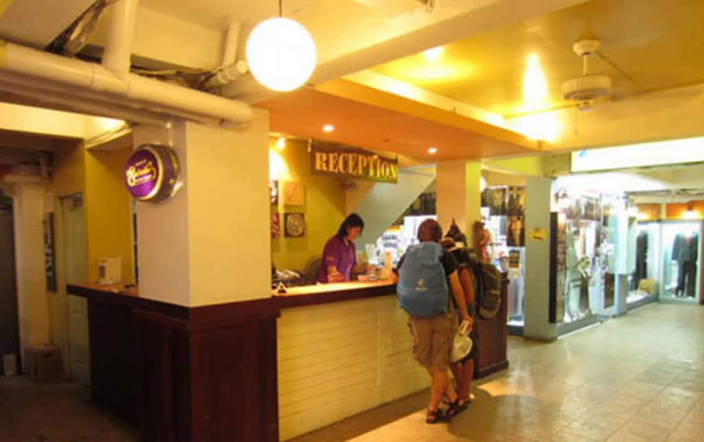 Sawasdee Khaosan Inn Hotel - photo 41