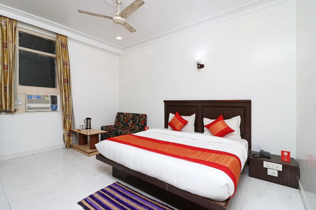 OYO Flagship 10562 Kumar palace - photo 3