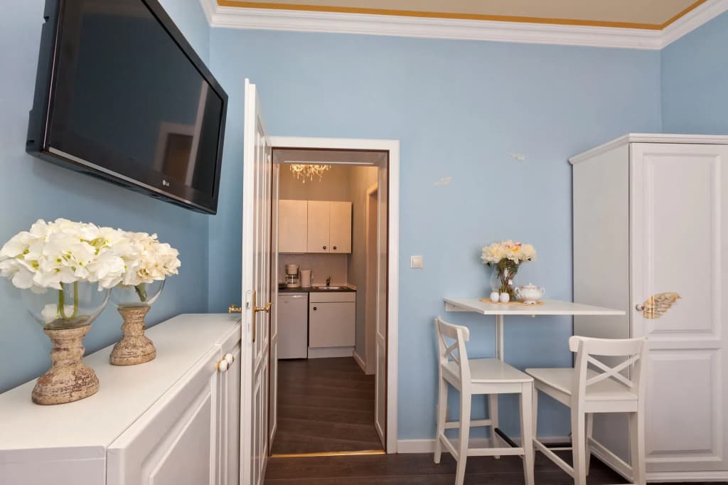 Cathedral Prague Apartments - photo 5