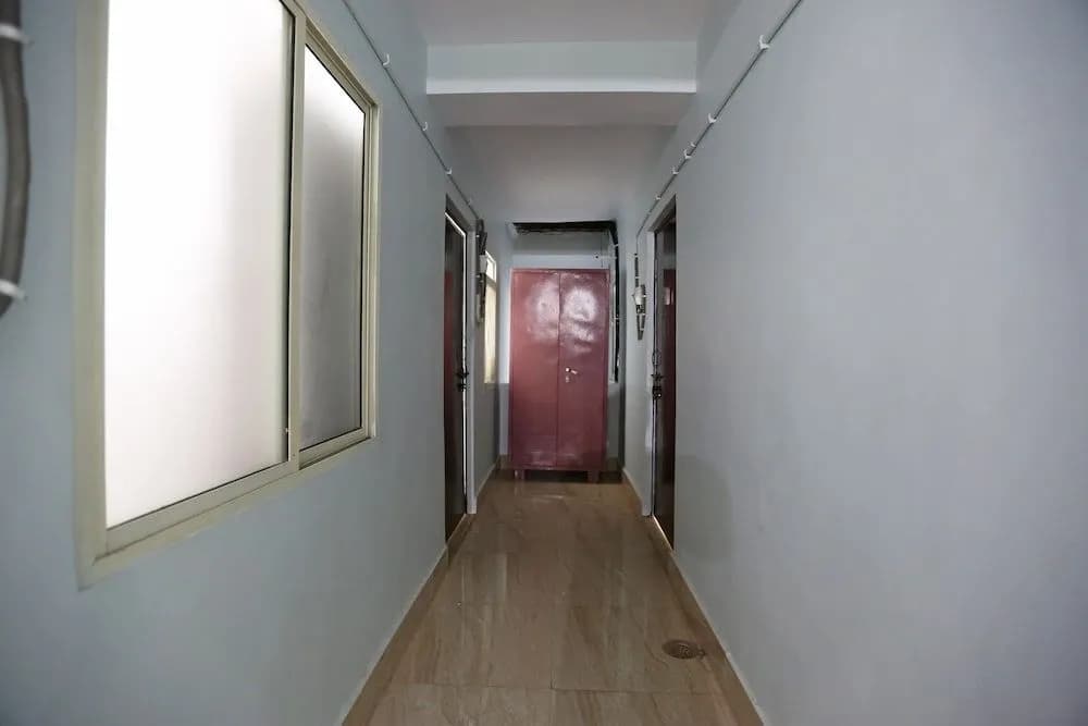 OYO 40792 Dimpy House - photo 8