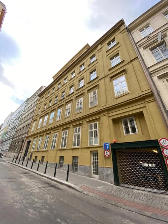 The Dante Prague Apartments - Family Apartments with FREE PARKING - photo 20
