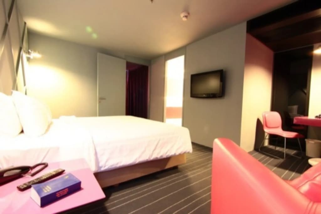 The Heritage Hotels Bangkok - photo 27