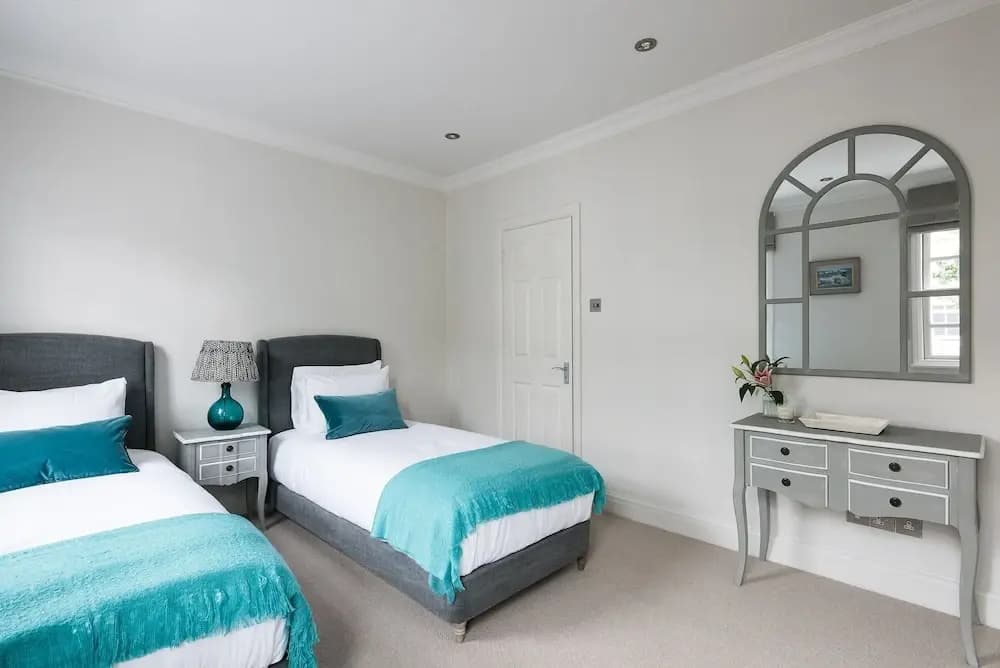 Ultra luxurious London home for 5-7 - photo 3