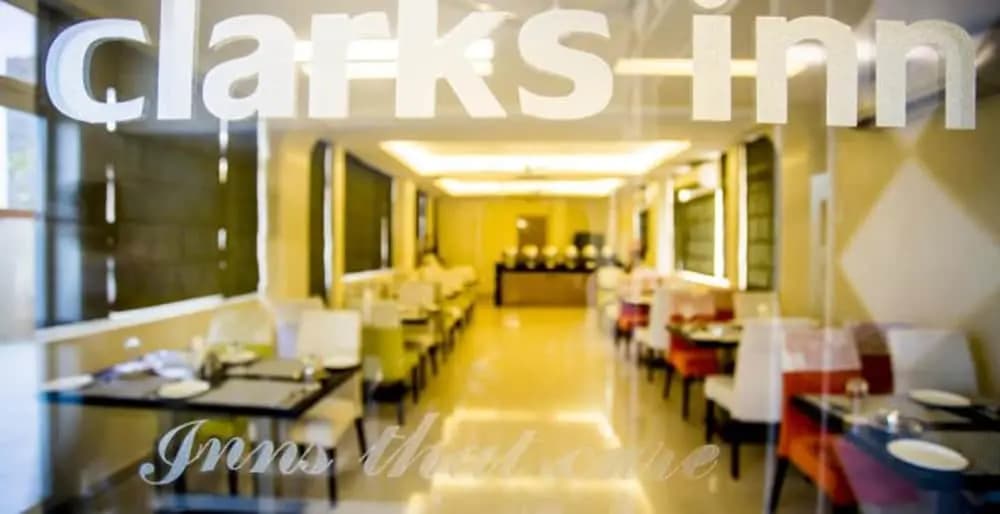 Clarks Inn Nehru Place - photo 15