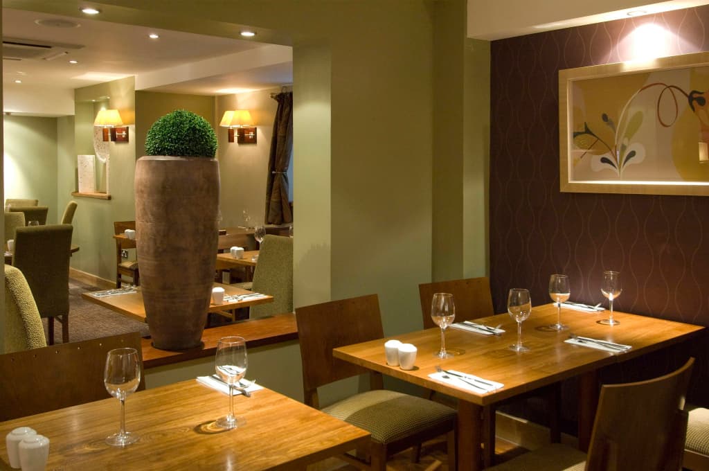 Premier Inn London Victoria - photo 11