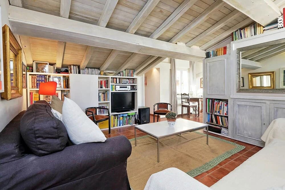 Pantheon Charming Penthouse - photo 11