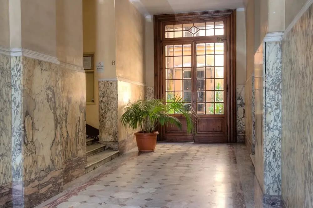 Spanish Steps Hills Apartment - photo 11