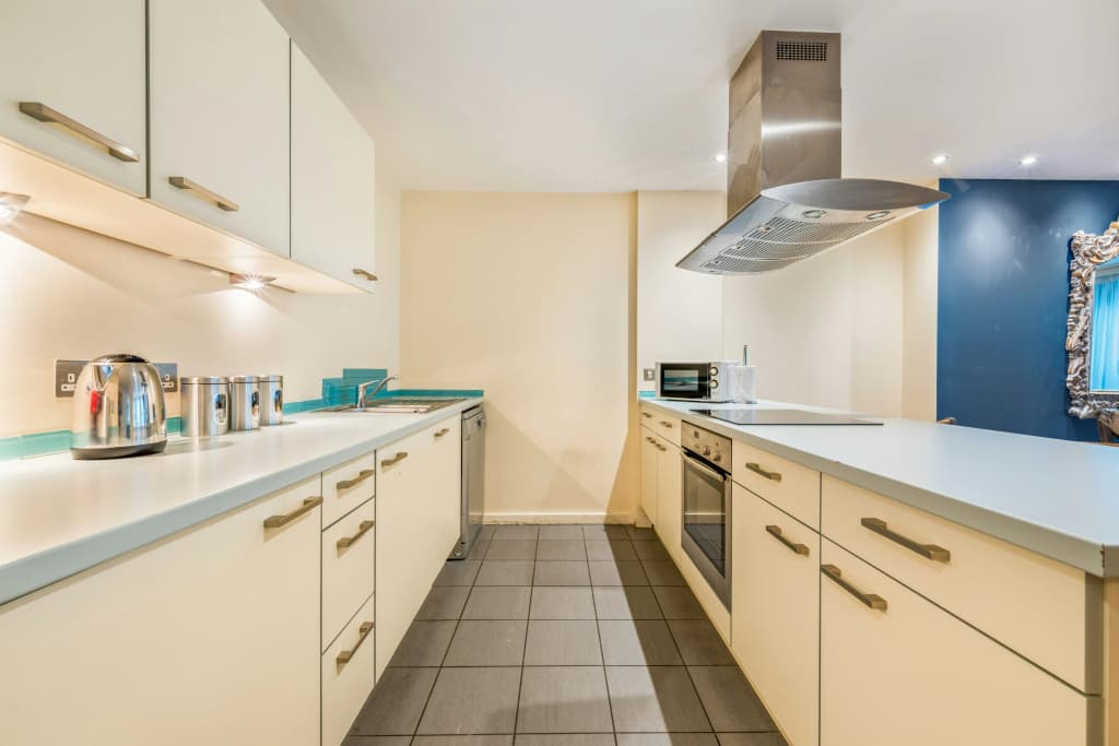 Princes Street Suites - photo 20
