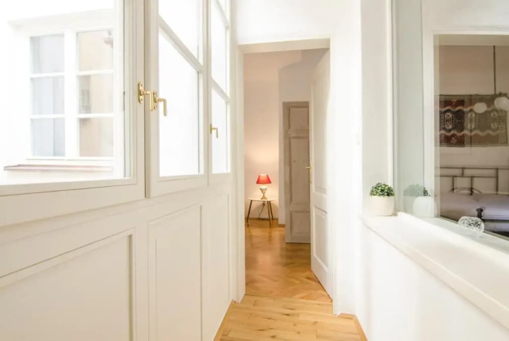 Unique Apt 250M From The Charles Bridge - photo 8