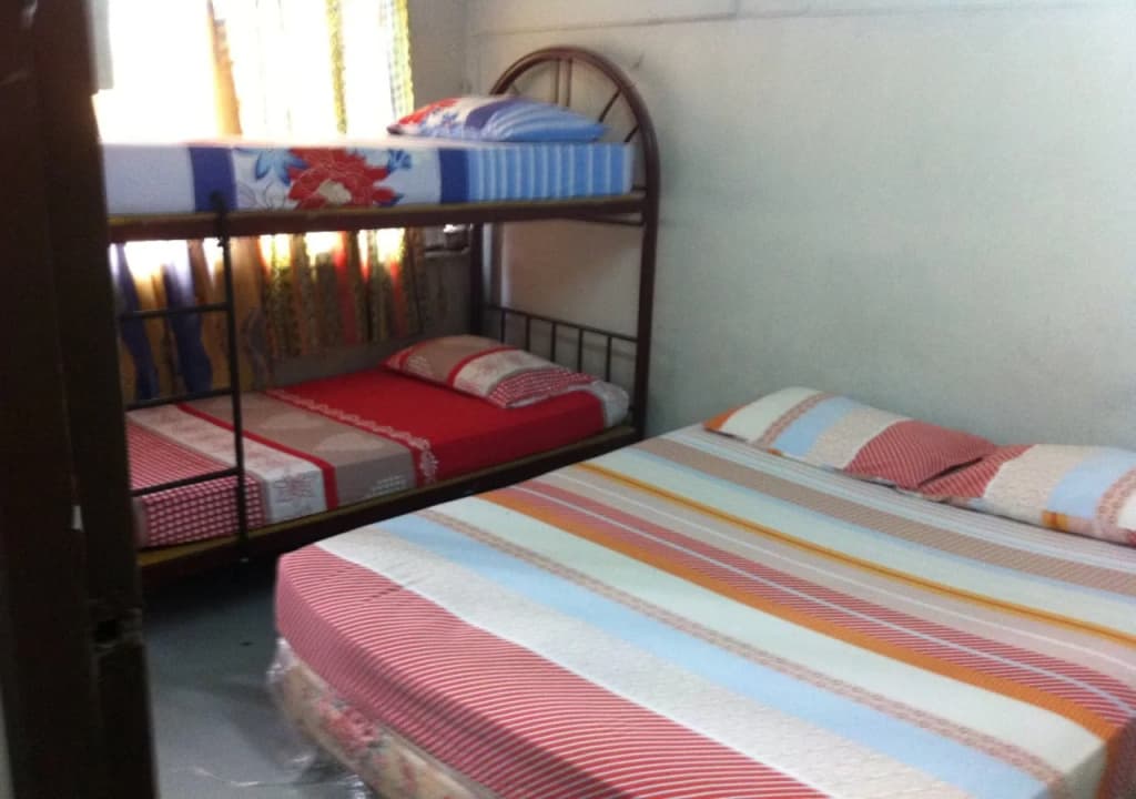 Hawaii Hostel - photo 6