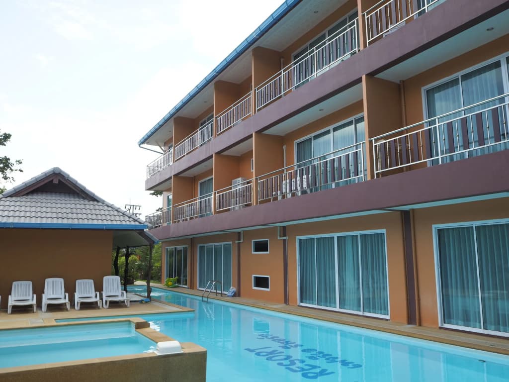 Lanta Fevrier Resort - main photo