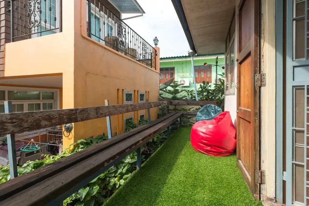 Sud Soi Guesthouse - photo 23