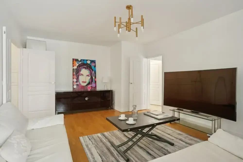 Elegant New Apartment With Balcony in the 16th - M - photo 5