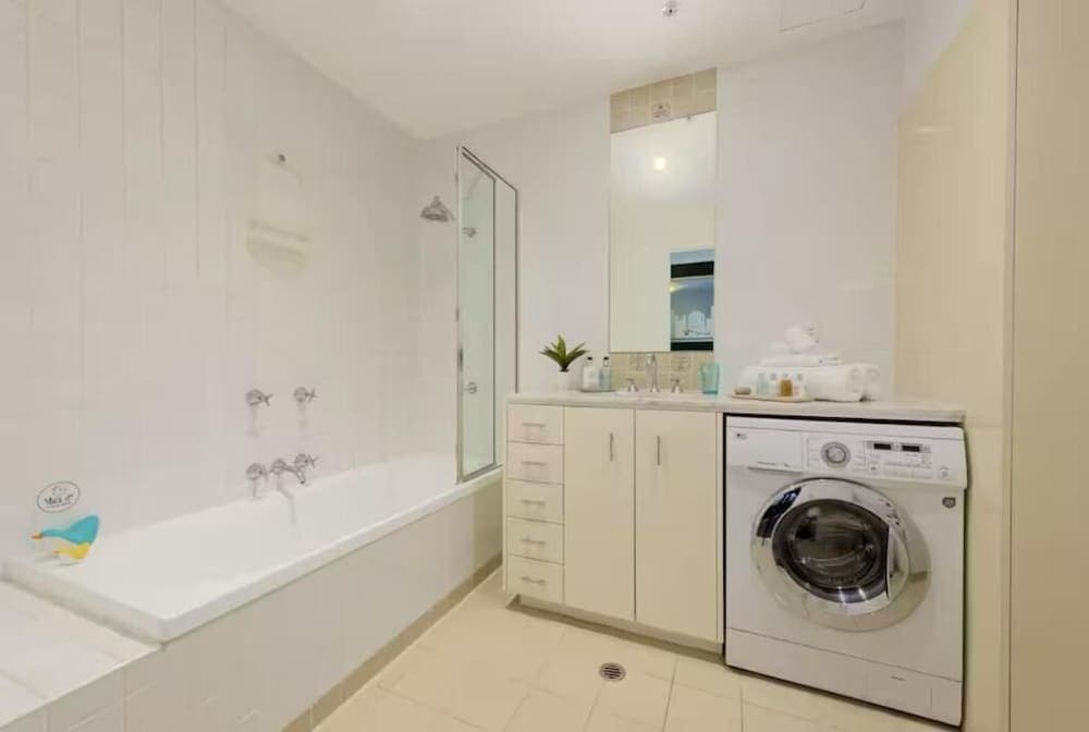 The Heritage Bank Apartment - photo 9