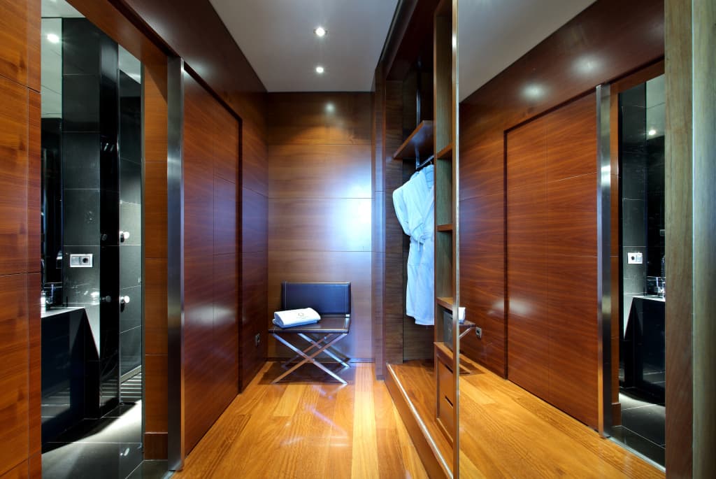Eurostars Madrid Tower Hotel - photo 9