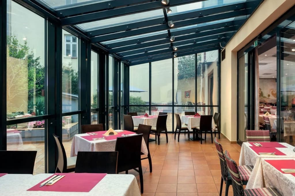 Hotel Roma Prague - photo 24