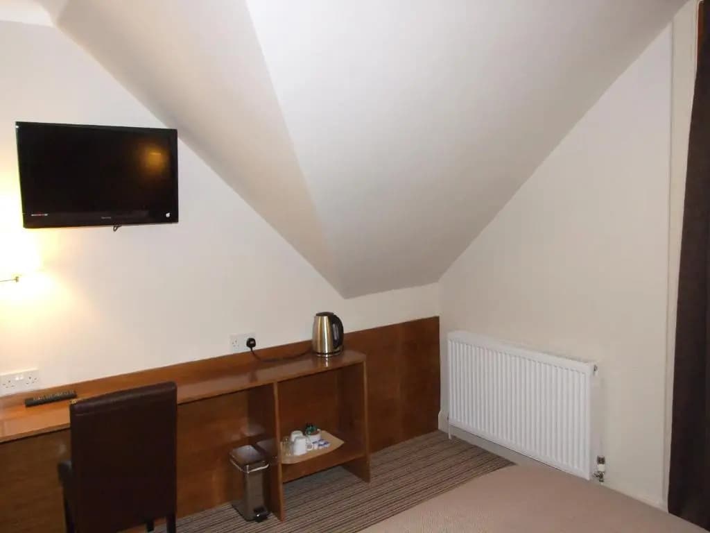 Leith House - photo 11