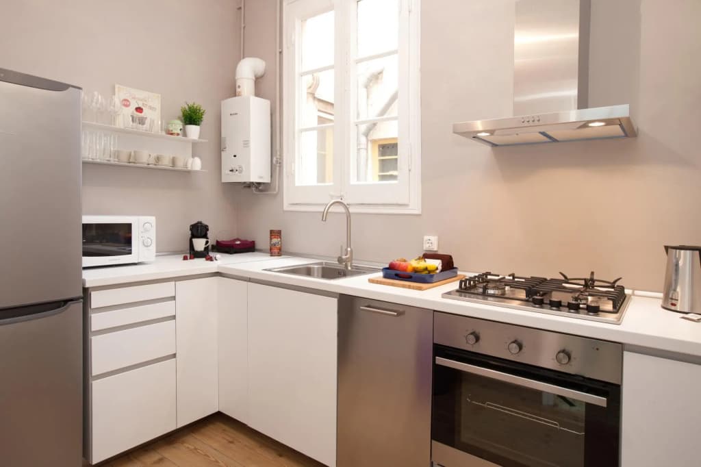 SOFIA 2 · Sofia's Gallery · Charming apartment in a real Barcelona surrounding - photo 13