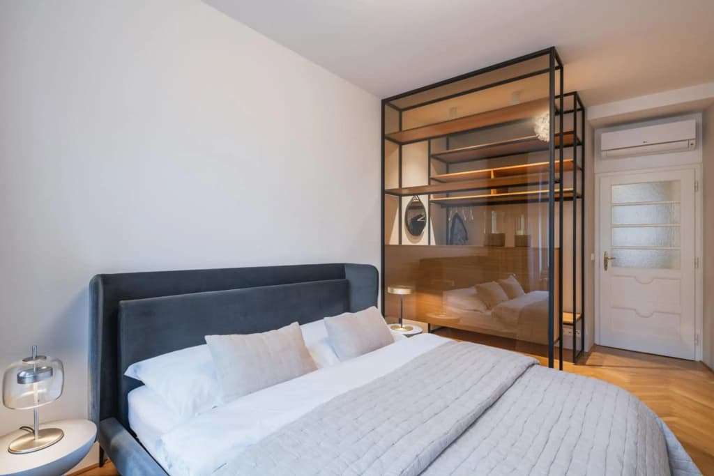 Sophisticated Apartment in Vinohrady by Prague Days - photo 11