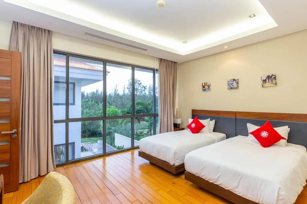 Ocean Luxury Villas Danang - photo 2