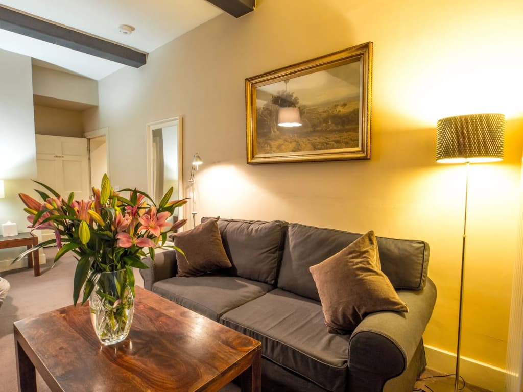 Six Brunton Place - photo 9
