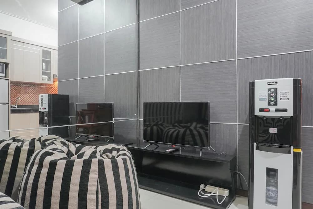 Special 1Br Direct Pool Access At Thamrin Residence - photo 5