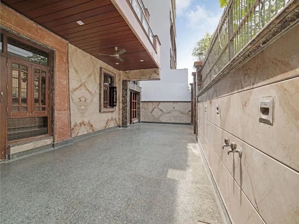 OYO 14231 Santosh Residency - photo 15