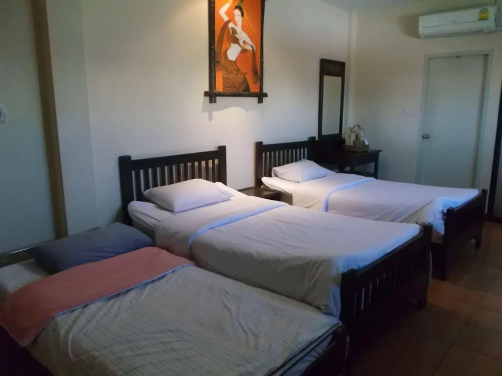 Baan Nam Sai Hotel - photo 5