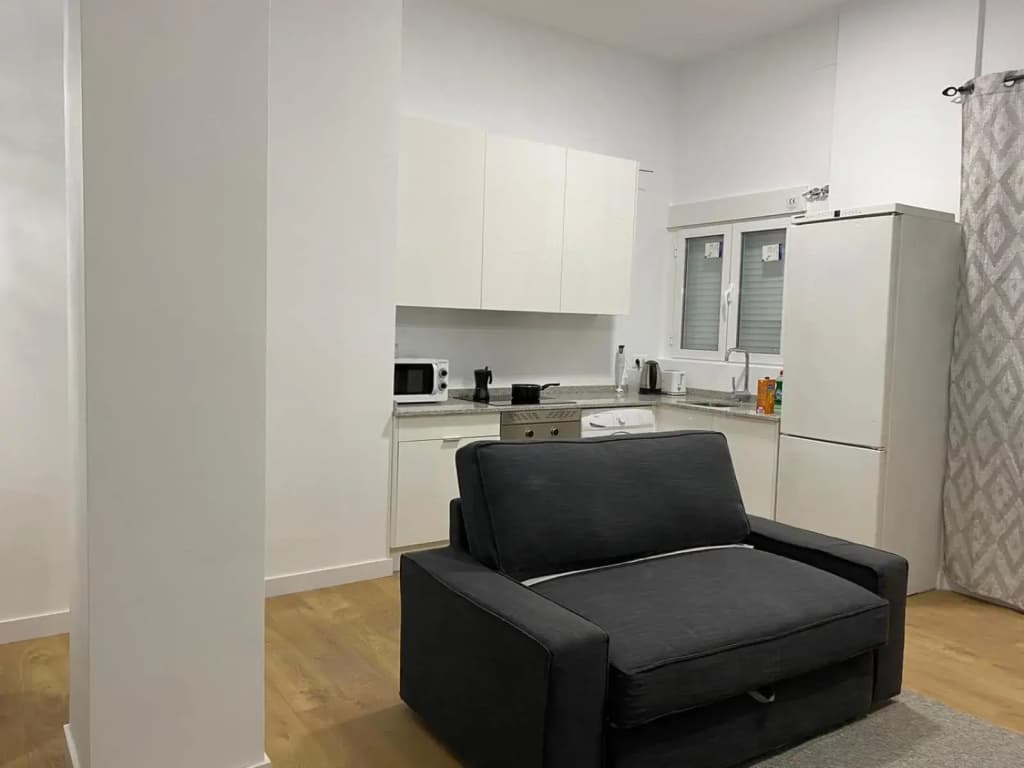 Aluche Aparment B - photo 3