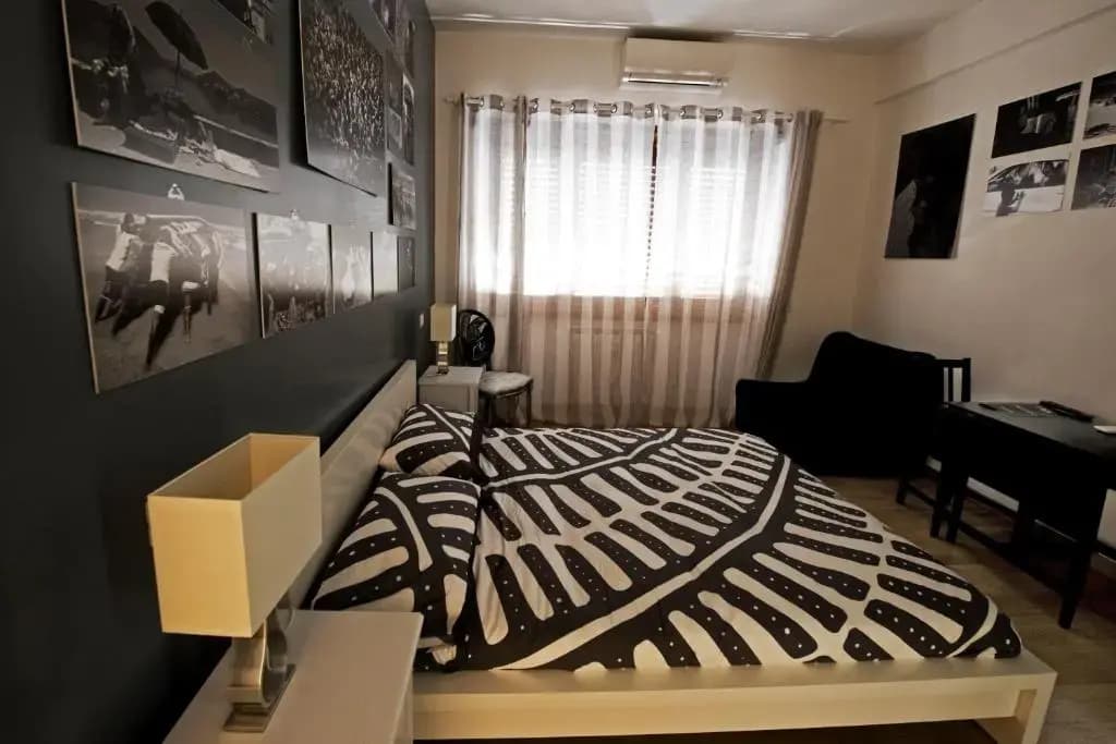 The Photos Room - photo 6