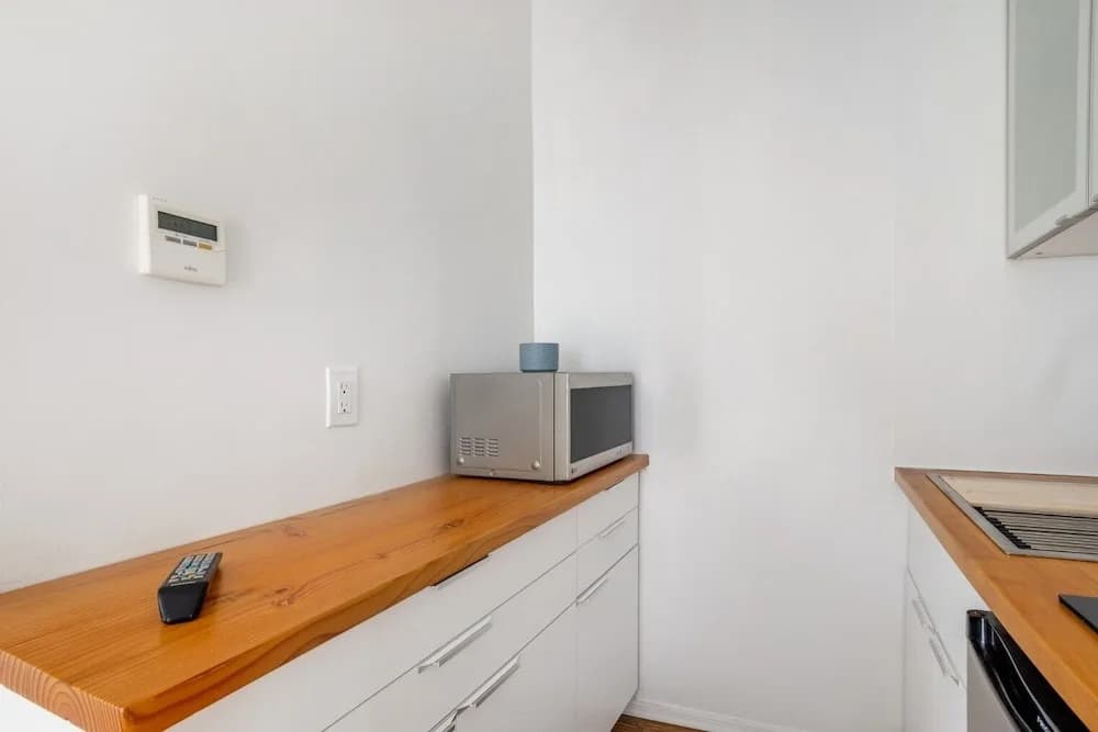 Close To Nyc! Relaxing Quiet Studio In Woodside 1 Bedroom Home by RedAwning - photo 17
