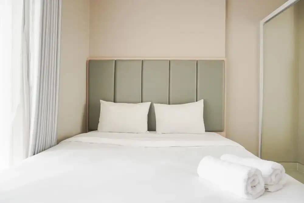 Minimalist and Comfort Studio at Ciputra International Apartment - photo 1