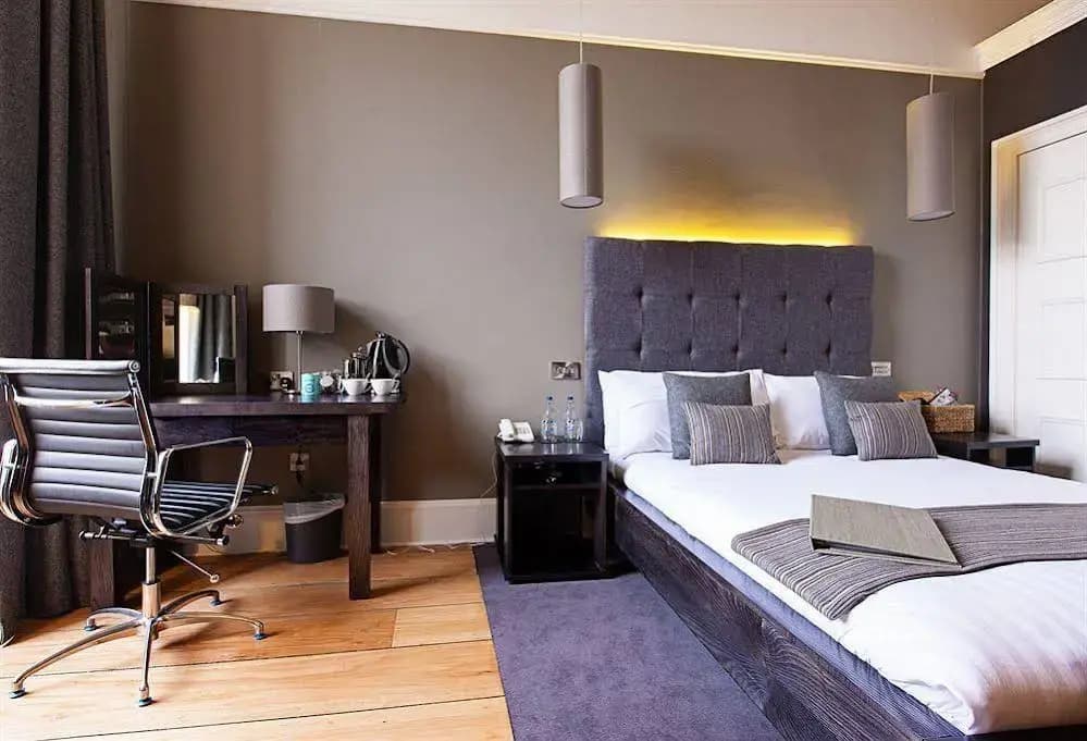 Rooms & Suites Picardy Place - photo 2