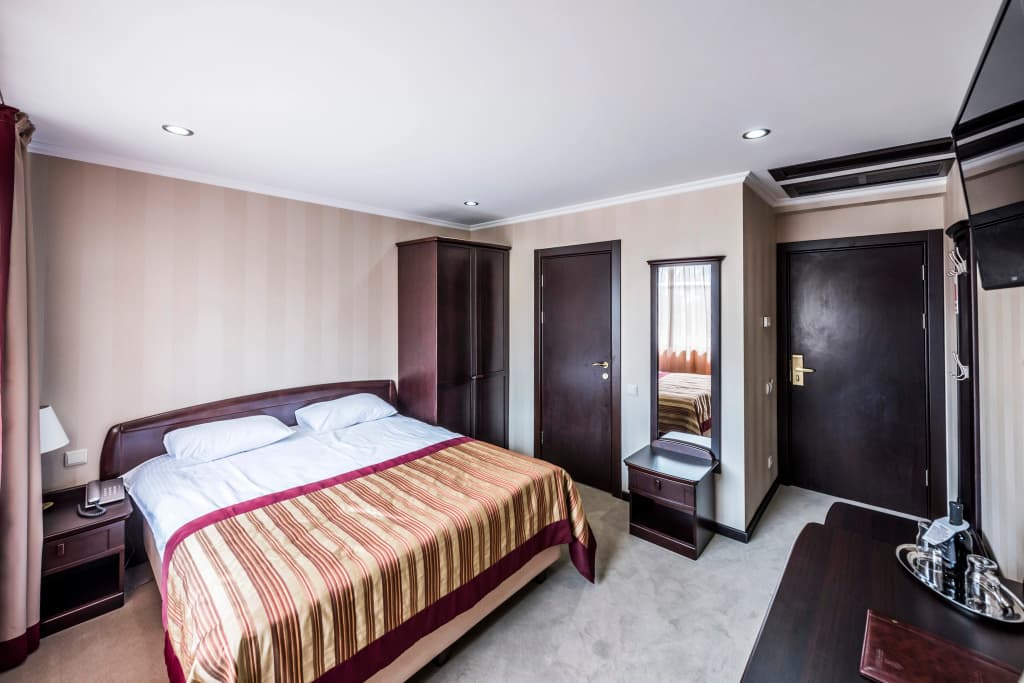 Kopala Rikhe Hotel - photo 4
