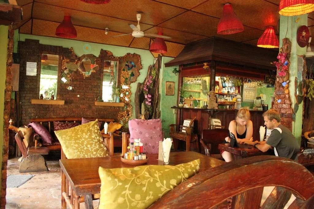 Shanti Lodge Bangkok - photo 13