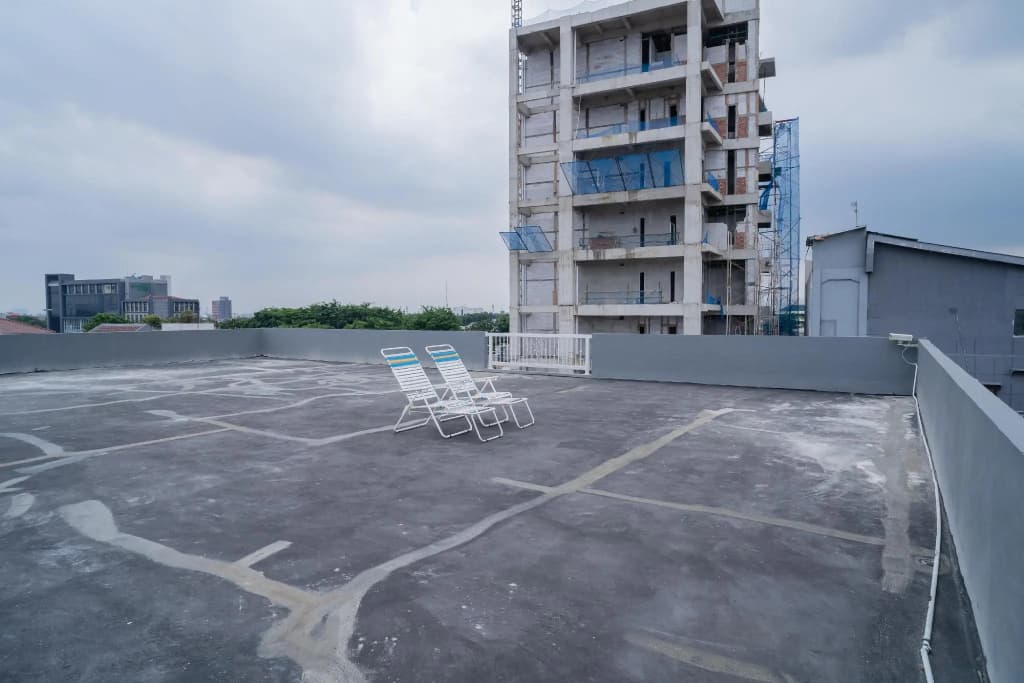 KoolKost Syariah near Arion Mall Rawamangun - photo 5