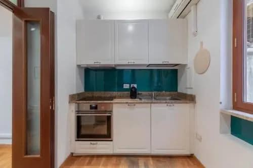 Iflat Spanish Steps Blue Apartment - photo 17