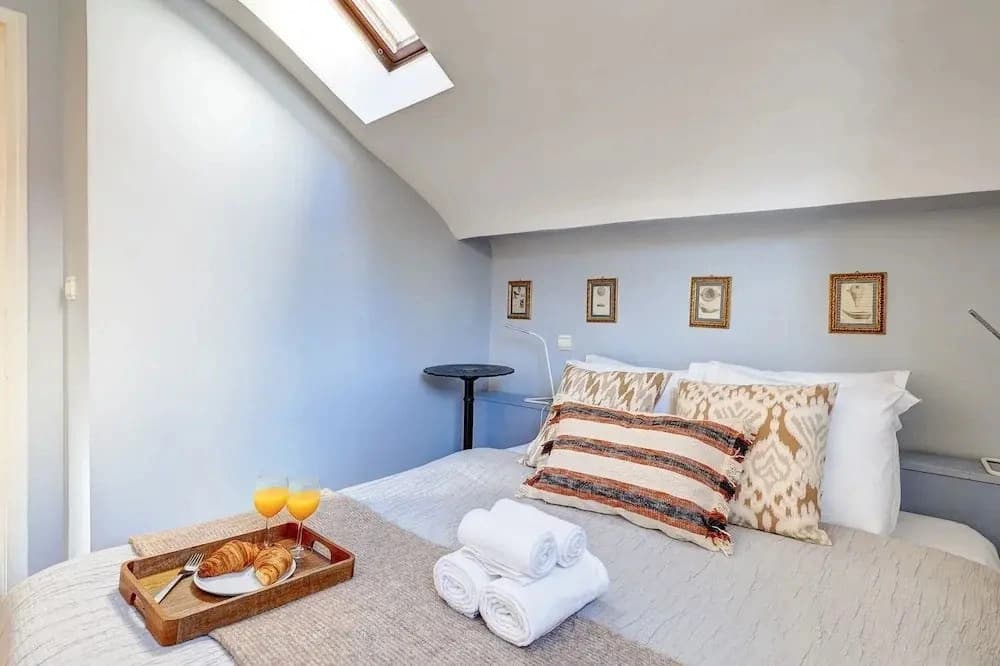 Comfortable 1BR in Latin Quarter - photo 5
