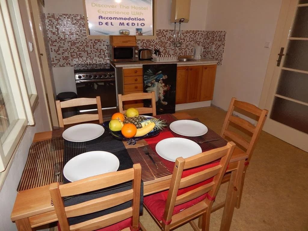 Hostel Del Medio - photo 13