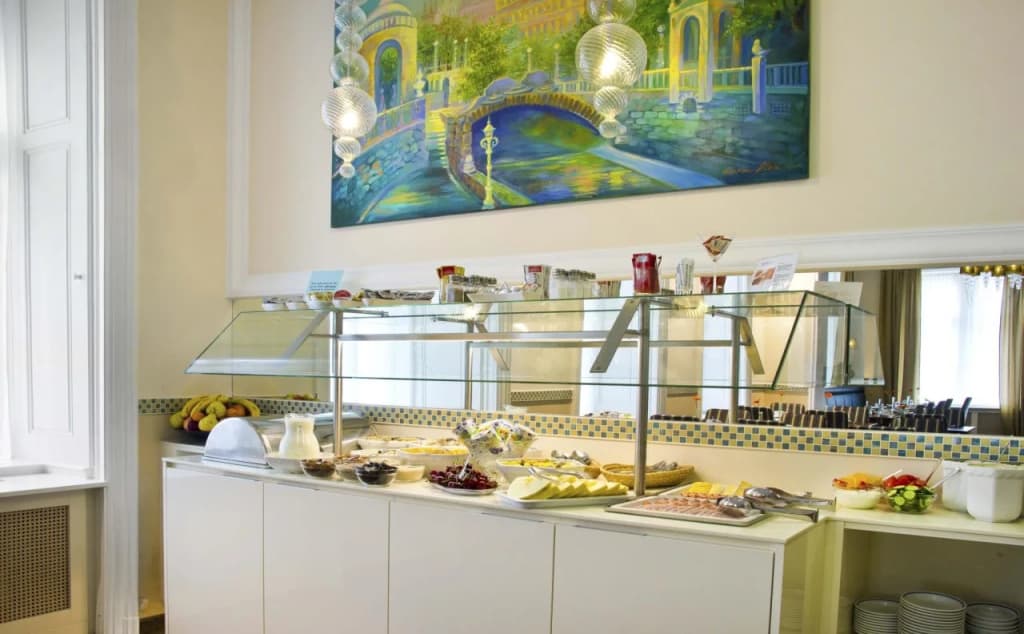 HiLight Suites Hotel - photo 8