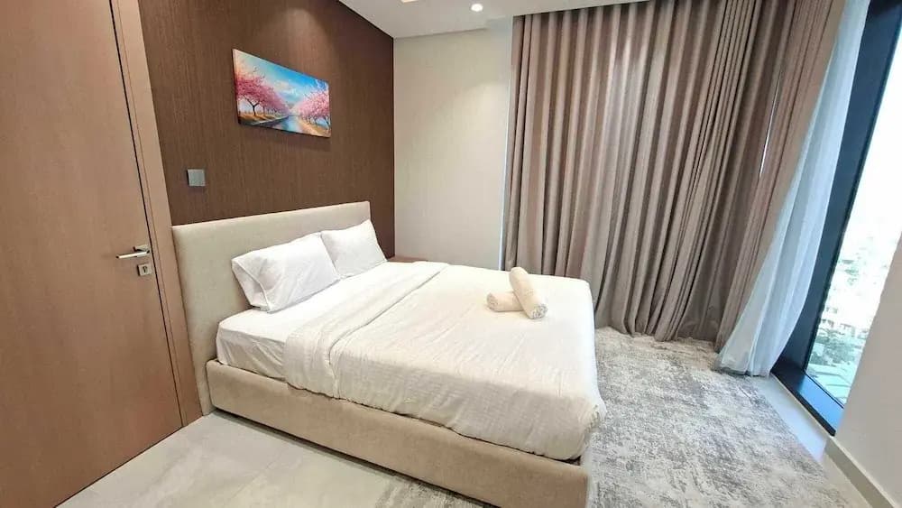 Luxury Living at Cloud Tower JVT with - photo 7