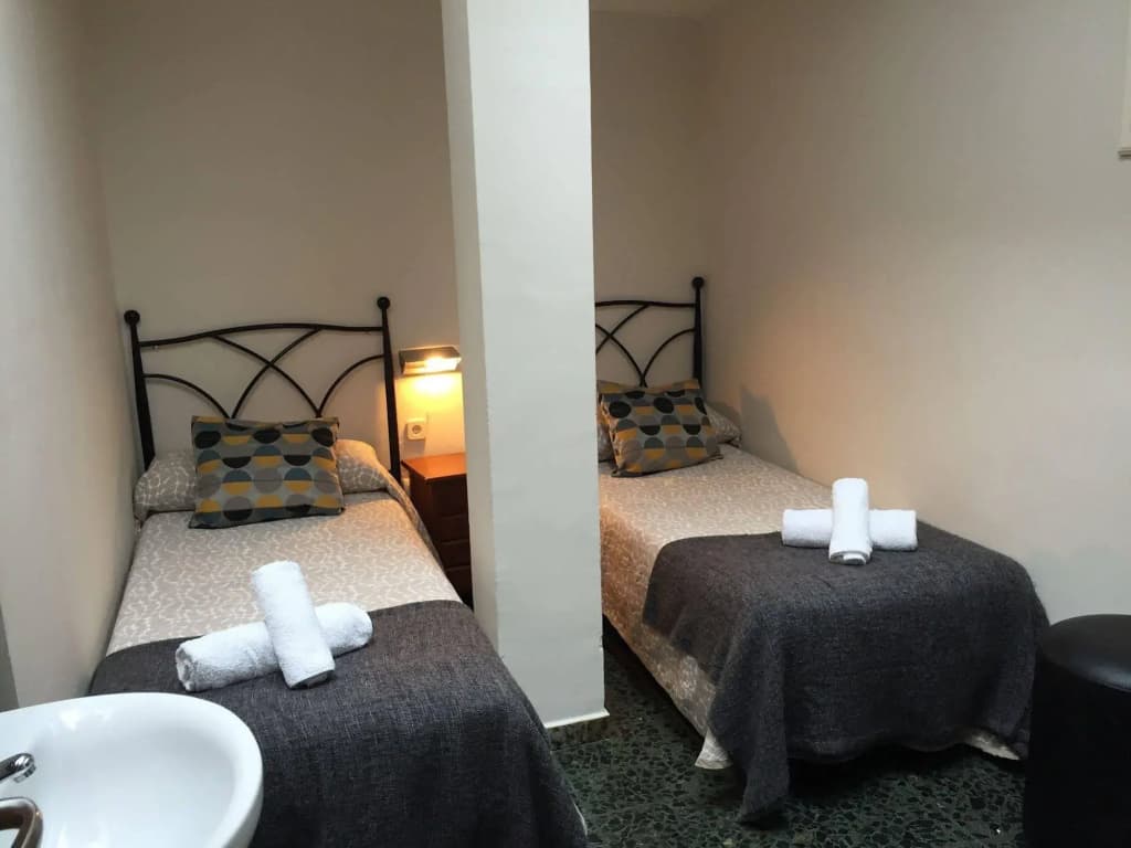 Hostal Alogar - photo 5