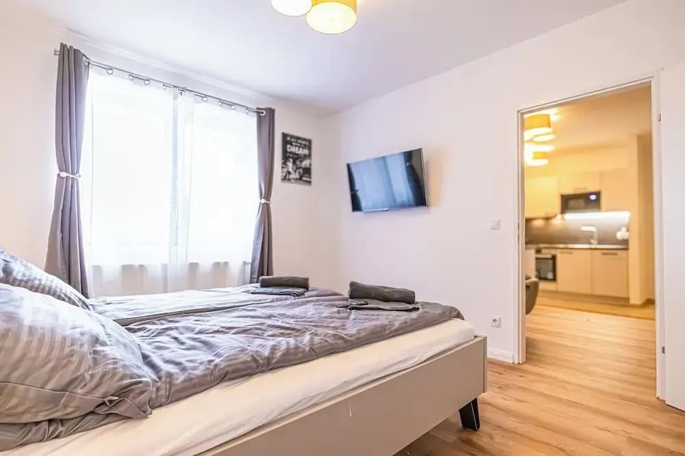 Comfy 2BR 1LR Apartment Donaustadt - photo 2