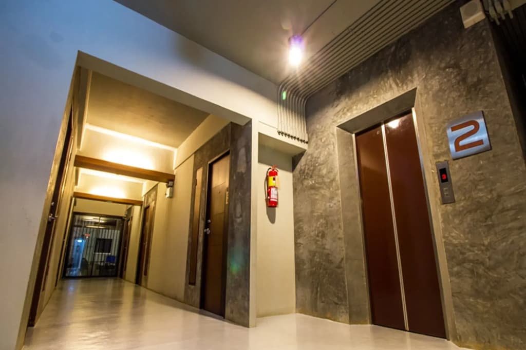 B2 Thippanate Boutique & Budget Hotel - photo 12