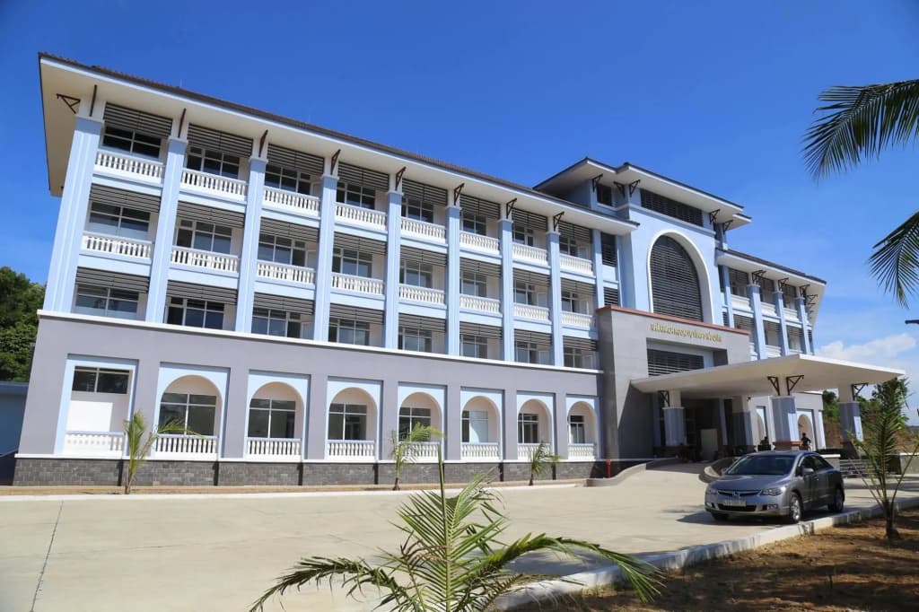 Navy Hotel Danang - main photo